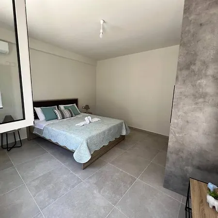 Modern Stylist House For Friends Holiday home *