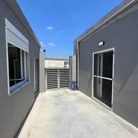 Modern Stylist House For Friends